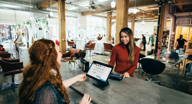 Plynulý proces rezervace a spokojený host díky automatizaci restaurací od Syrve