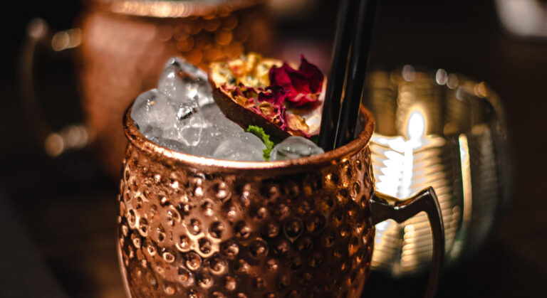 Ukázka ziskového nápoje, jehož konzistentní kvalitu zajišťuje systém automatizace restaurace