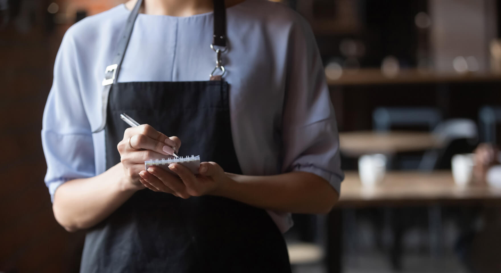 Riziko chyb a zpoždění při ručním zápisu objednávky, které eliminuje cloudový systém Syrve