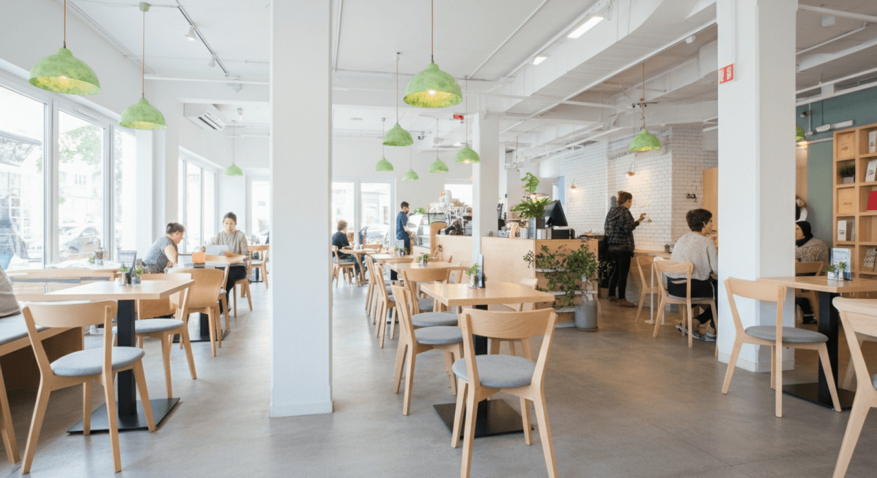 Zde se personál věnuje hostům, ne papírům; spolehlivý program pro vedení evidence v kavárně jim dává klid na perfektní servis